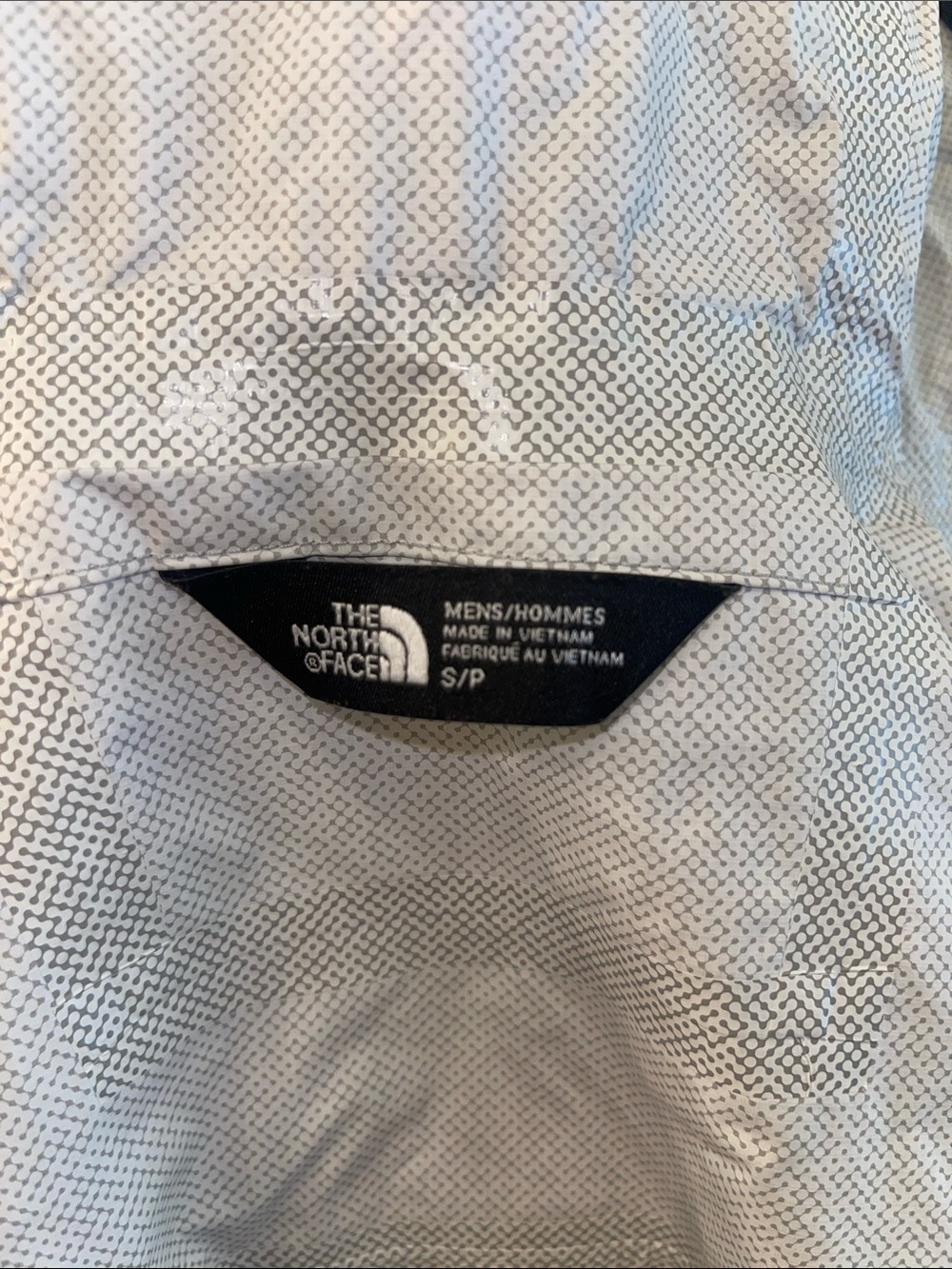 The North Face Red and Black Hooded Rain Shell - Picture 6 of 6
